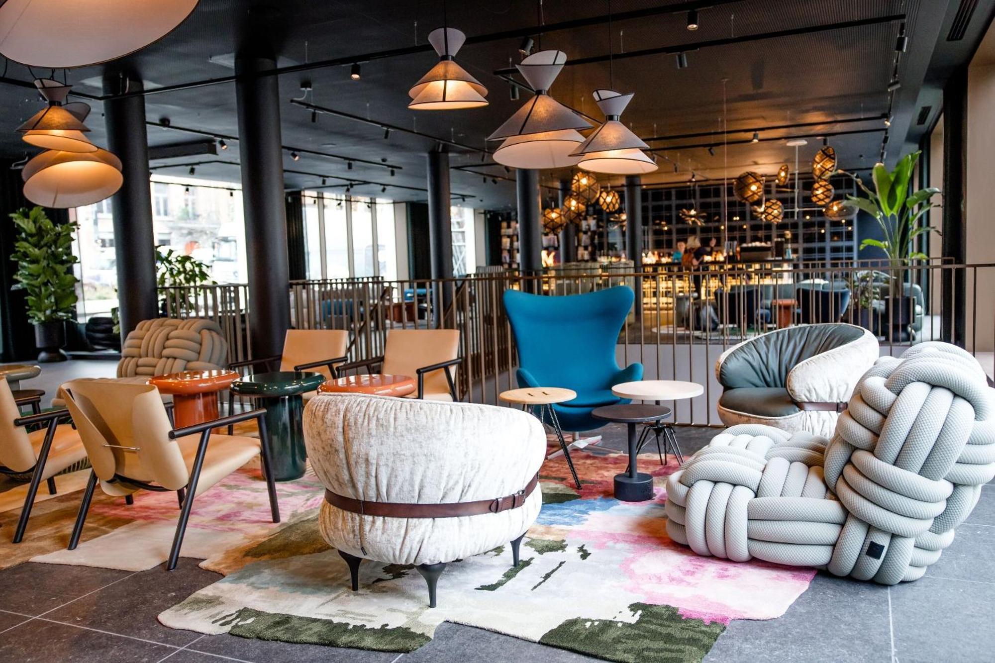 Hotel One